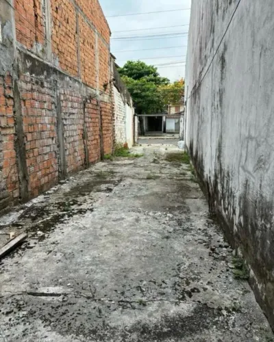 VENDO TERRENO NA BARÃO DO TRIUNFO