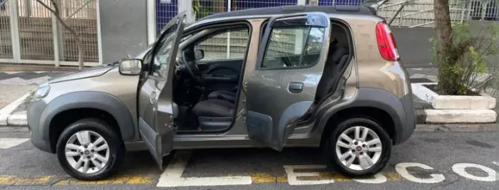 Fiat Uno WAY 1.4 EVO Fire Flex 8V 5P 2012