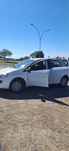 Fiat Punto Attractive Italia 1.4 F.flex 8V 5P 2016
