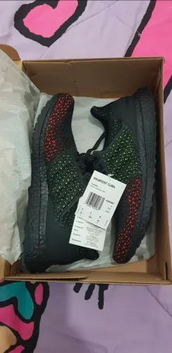 ADIDAS ULTRA BOOST N°40 (NOVO!)
