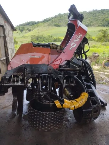 Cabeçote florestal komatsu 370E