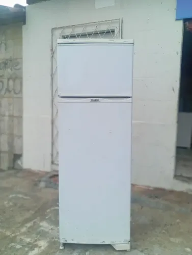 Geladeira Dako gelo seco 