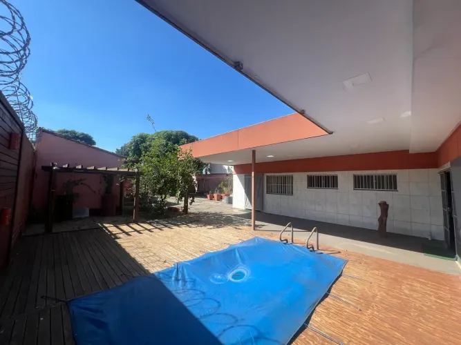 OPORTUNIDADE CASA COM PISCINA PODE SER FINANCIADA AO LADO DA ACADAMIA SAFARI