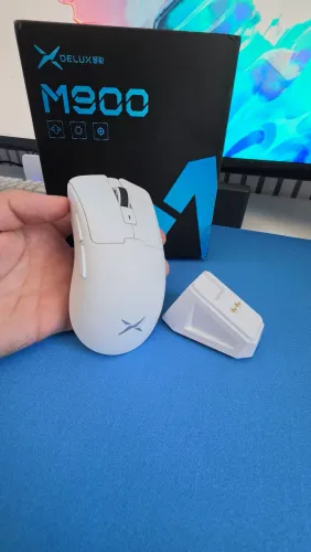 Mouse Deluxe M900 com Dock