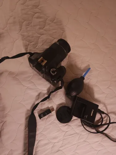Canon T100 zera + 18-55 + case (bolsa)