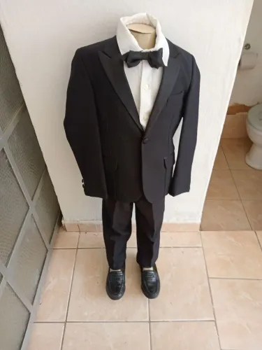 Vendo ternos para formatura de ABC completo