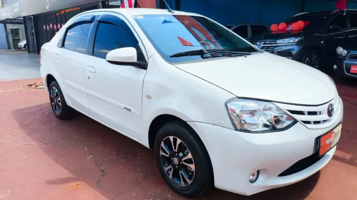 Toyota Etios XS Sedan 1.5 Flex 16V 4P Aut. 2017