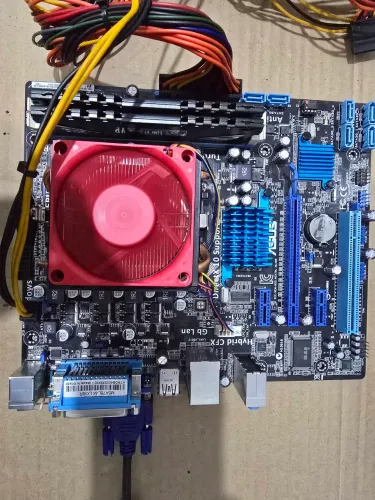 Kit AMD FX-8300 + M5A78L-M LX/BR + 16GB DDR3 1866MHz