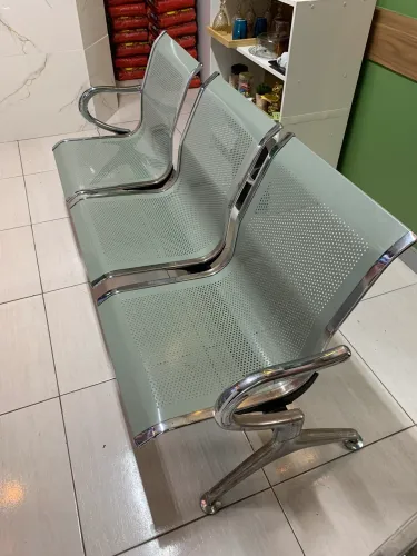 Cadeira de espera para recepção, salão ou escritório