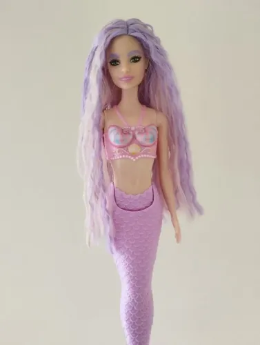 Boneca Barbie extra 18 no corpo de sereia com reroot