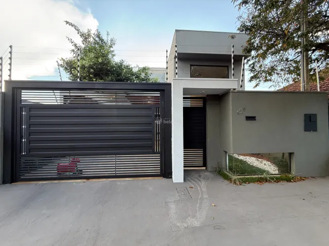 CASA SEMIMOBILIADA À VENDA NA VILA FORMOSA EM APUCARANA