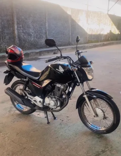 Vendo ou troco único dono