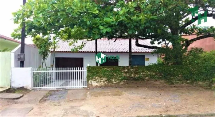 Casa para Locação de Temporada no Balneário Leblon!