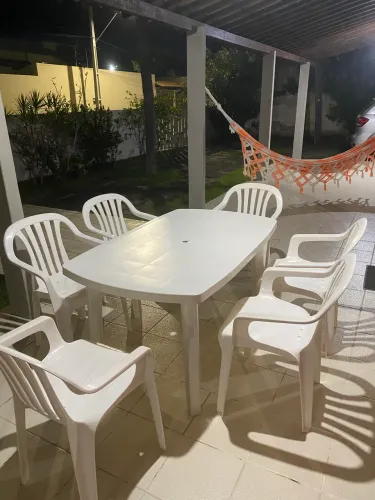 Conjunto de mesa para área externa com 6 cadeiras