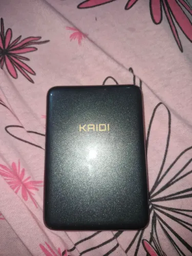 Carregador por indução usado apenas uma vez