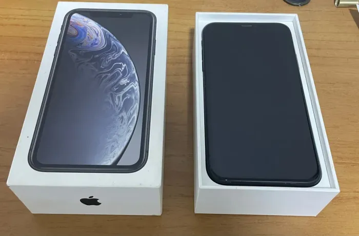 iPhone Xr "novo", nunca foi usado com caixa, tudo em em perfeito estado