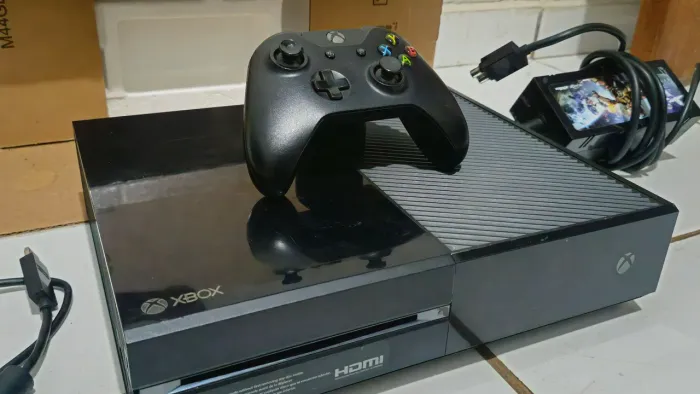 Xbox one fat 1TB