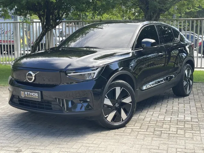 Volvo C40 Recharge Plus (elétrico) 2024