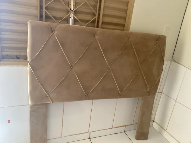 Cabeceira de cama de casal