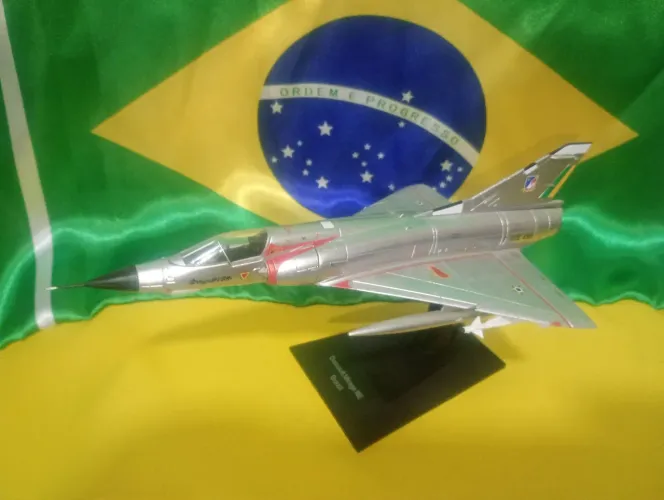 Avião de Combate Mirage