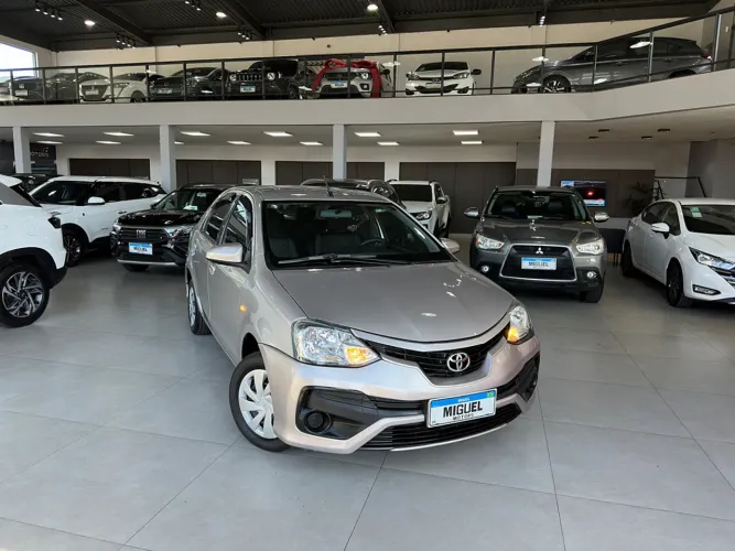 Toyota Etios XS Sedan 1.5 Flex 16V 4P Aut. 2018
