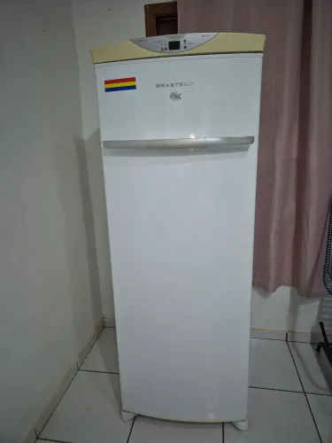 Frezzer vertical Brastemp