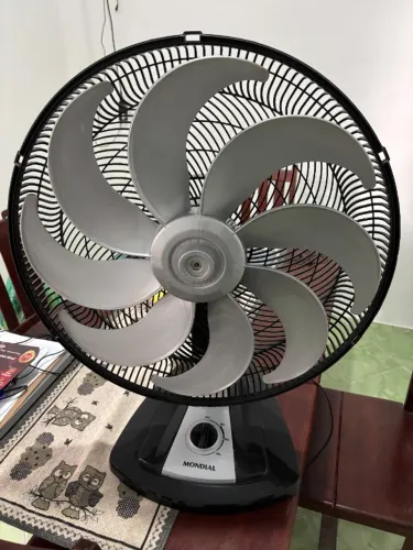 VENTILADOR MONDIAL 8 PÁS COM 3 VELOCIDADES (USADO)
