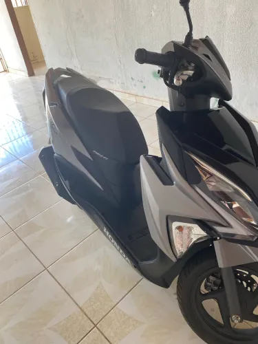 Moto elite 125