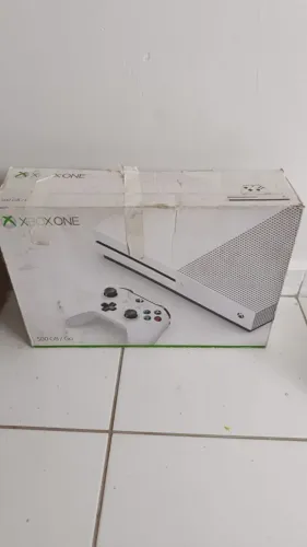 X-Box One S 