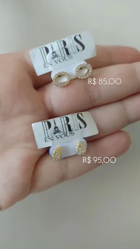 Brincos Pequenos