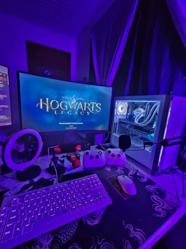 PC GAMER 4060TI 32GB R7 5700X