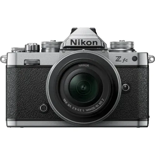 Câmera Digital Nikon Z FC 20.9MP 3.0 Lente 16-50MM - Nova