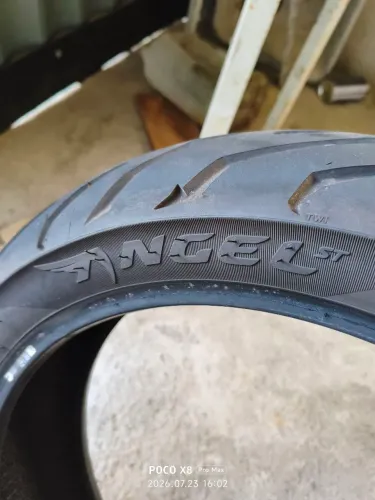 Pneu Pirelli angel st