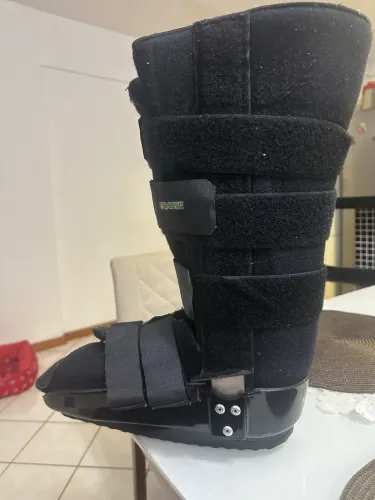 Alugo Bota Ortopédica Dilepé