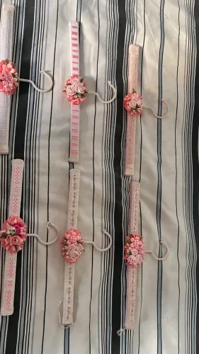 Vendo cabide para bebê menina