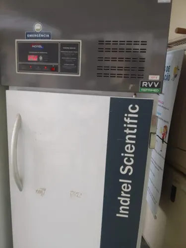 REFRIGERADOR CÂMARA CONSERVADORA DE VACINAS INDREL RVV 22D **127v***