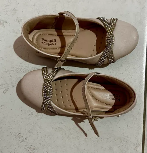 Sapatilha infantil marca Pampili