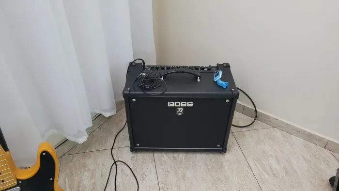 Amplificador Boss Katana MK2 50w