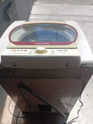 Máquina de lavar roupa Brastemp 11 kilos 