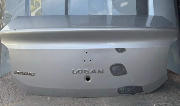 Tampa Traseira Logan 