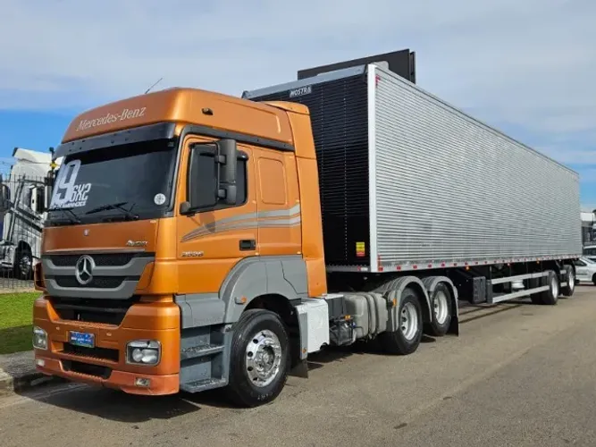 Mercedes Benz Axor 2536 6x2 Ano 2019 Carreta Baú 2 Eixos Nostra Ano 2027 0km