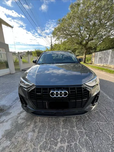 Audi Q3 Perf. Black 2.0 TFSI Tiptr. Quattro 2024