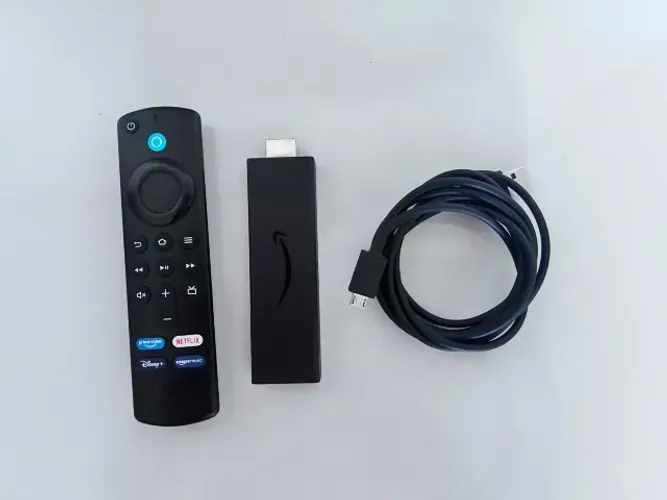 Fire TV Stick 4K Amazon com Controle por Voz Alexa