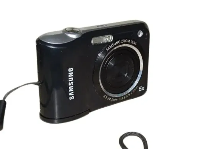 Câmera digital Samsung ES28 preta 12.2 mp em perfeito estado