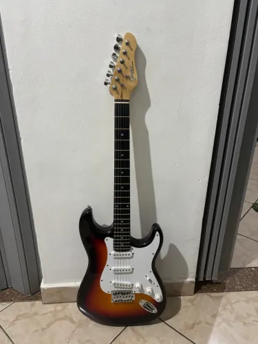 Guitarra Elétrica Giannini G-100
