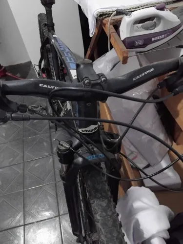 OGGI Competition Aro 29 Big Wheel Bike MTB