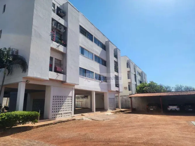 Apartamento com 3 dormitórios para alugar, 120 m² por R$ 2.000,00/mês - Morada do Ouro - S