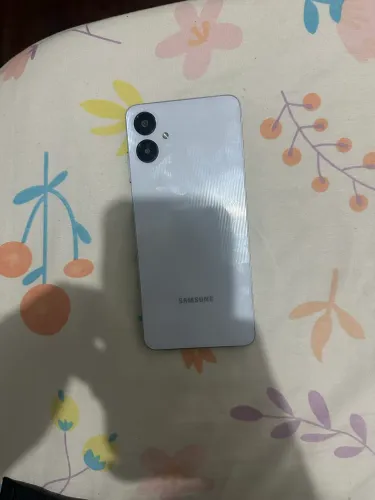 VENDO CELULAR ZERADO SAMSUNG SEM MARCA DE USO