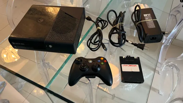X box 360?suoer slim desbloqueado 