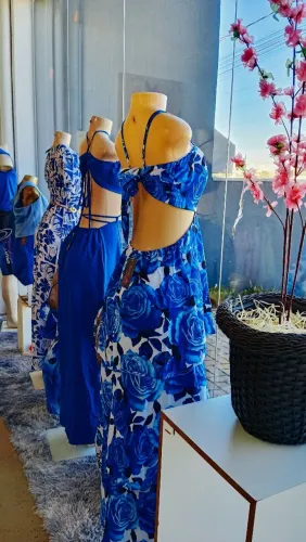Loja de roupas completa a venda somente venda 